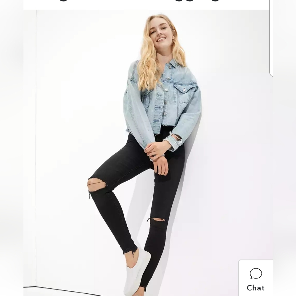 American Eagle Size 6 Black Ripped Skinny Jean